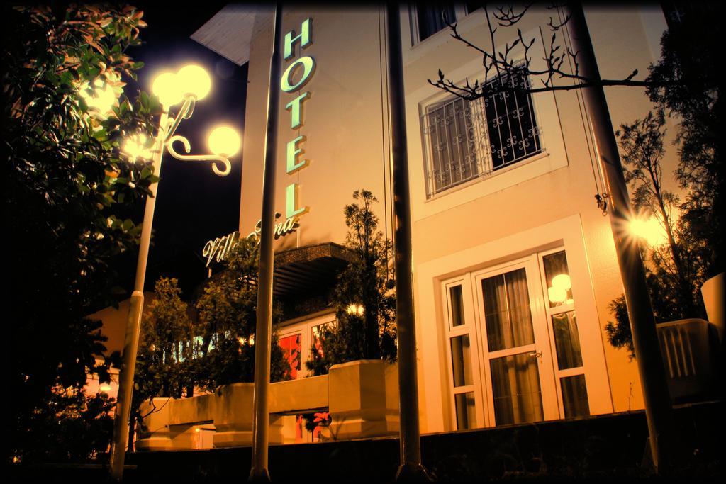 Hotel Vila Tina Zagabria Esterno foto